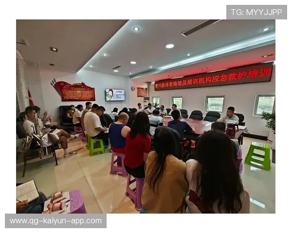 体育场馆维护人员培训提升场地保养水平，体育场馆维修养护内容